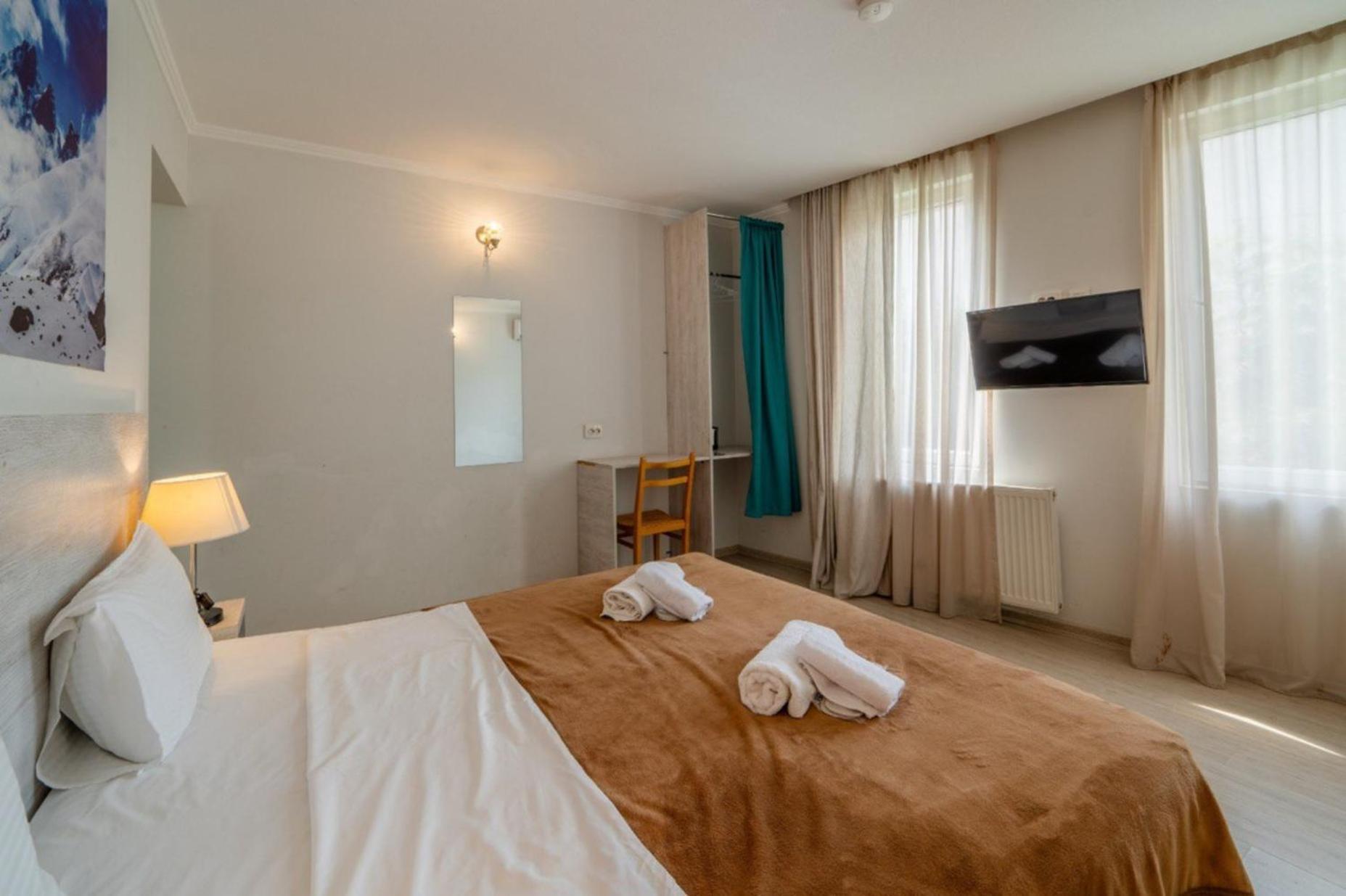 Hotel Tato & Coworking Space Tbilisi Bagian luar foto