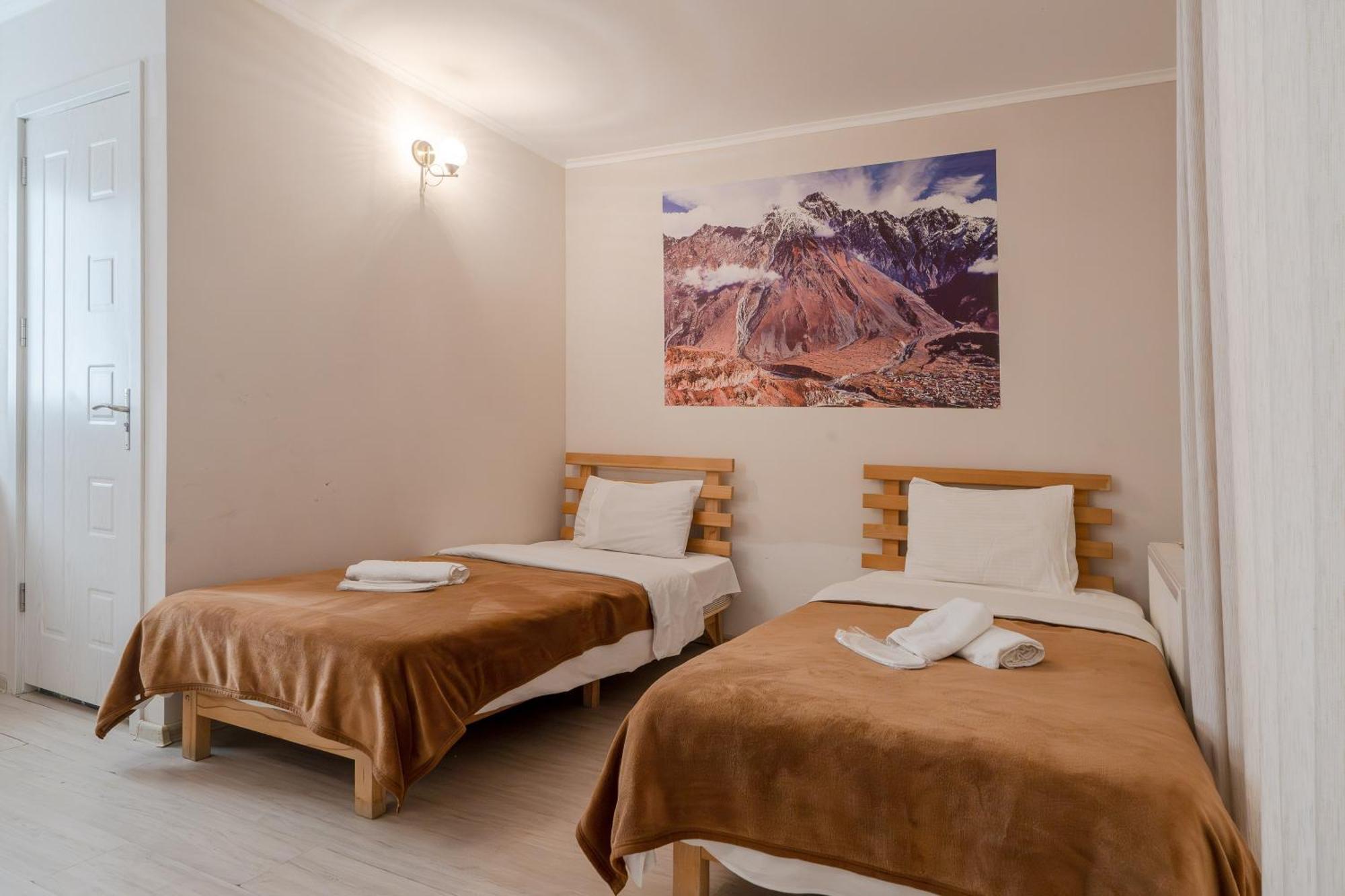 Hotel Tato & Coworking Space Tbilisi Bagian luar foto
